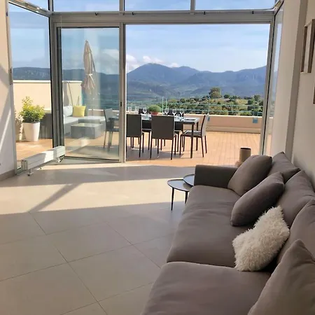 Terrasse 3 Ch. 130m2 * 망들리유 라 나플